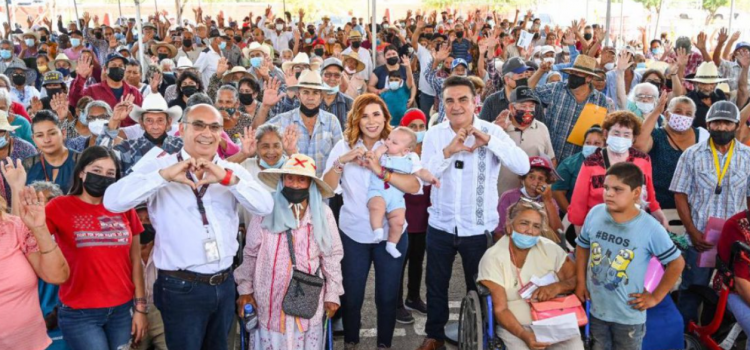 Fueron entregados apoyos de Bienestar en el Valle de Mexicali