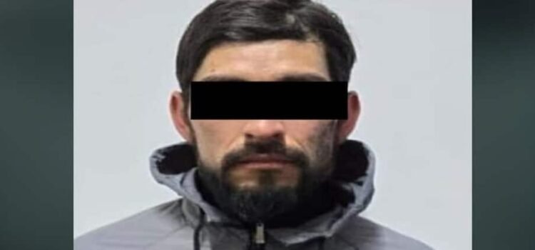 Policía repele agresión y detiene a dos presuntos ladrones
