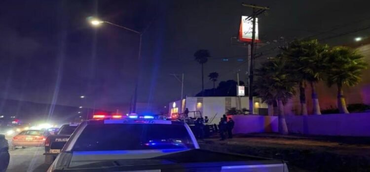 Mueren policía y atacante tras un enfrentamiento