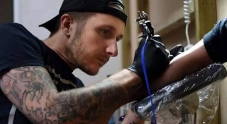 ¿Te harías un tatuaje a ciegas?