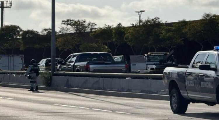 Ejecutan a pareja en la avenida Aeropuerto en Tijuana