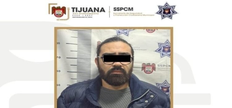 Detienen a hombre por cometer presunta violencia familiar