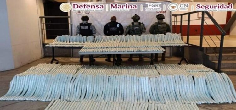 Incautan 300 kilos de metanfetamina en vehículo aparentemente abandonado