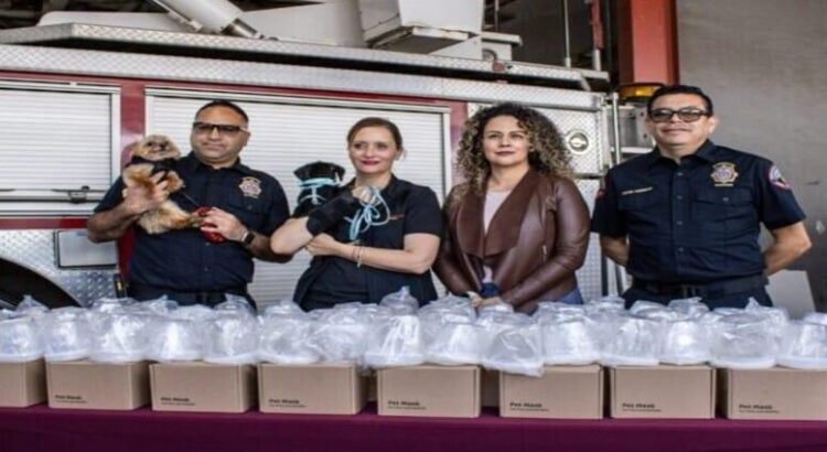 Reciben Bomberos de Tijuana como donativo kits de RCP para rescate de animales