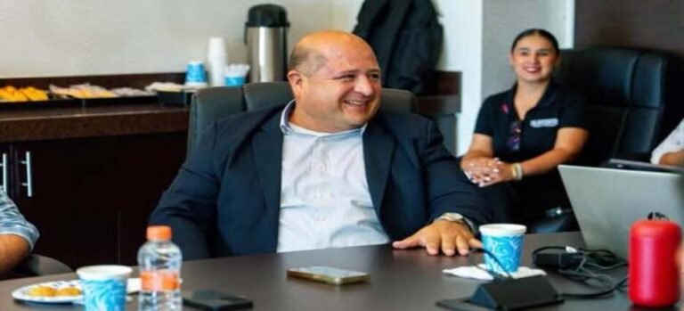 Miguel Ángel Torres Sánchez toma protesta como nuevo delegado de Turismo en Mexicali