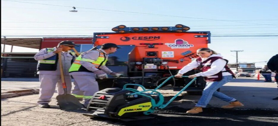 Gobierno de Baja California mejora movilidad con programa de bacheo 2026