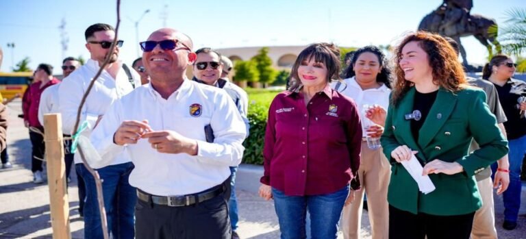 Impulsan programa de arborización en el Centro Cívico de Mexicali